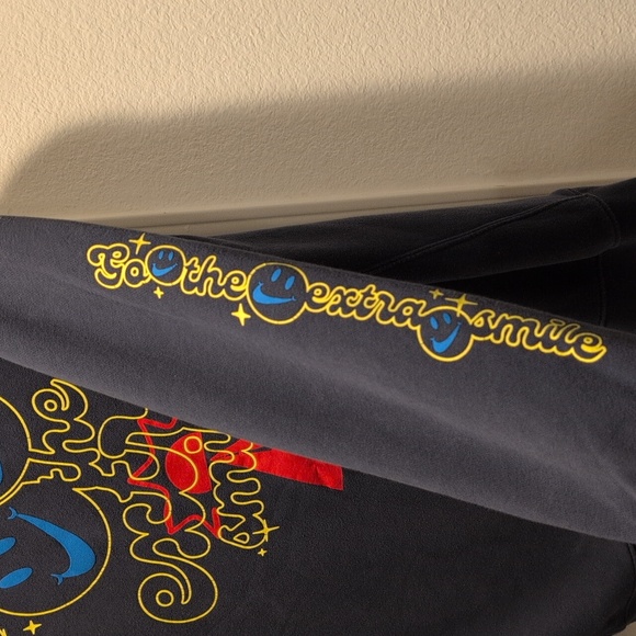 Nike Men's Navy Hoodie with Smiley Face Design. Limited edition. - Picture 3 of 4